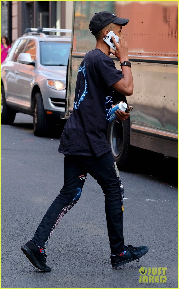 jaden willow smith moved out of parents house 05