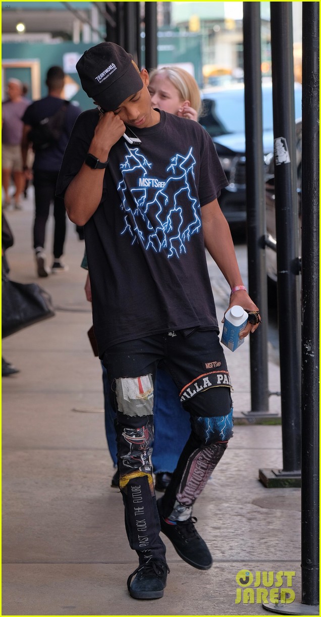 jaden willow smith moved out of parents house 08