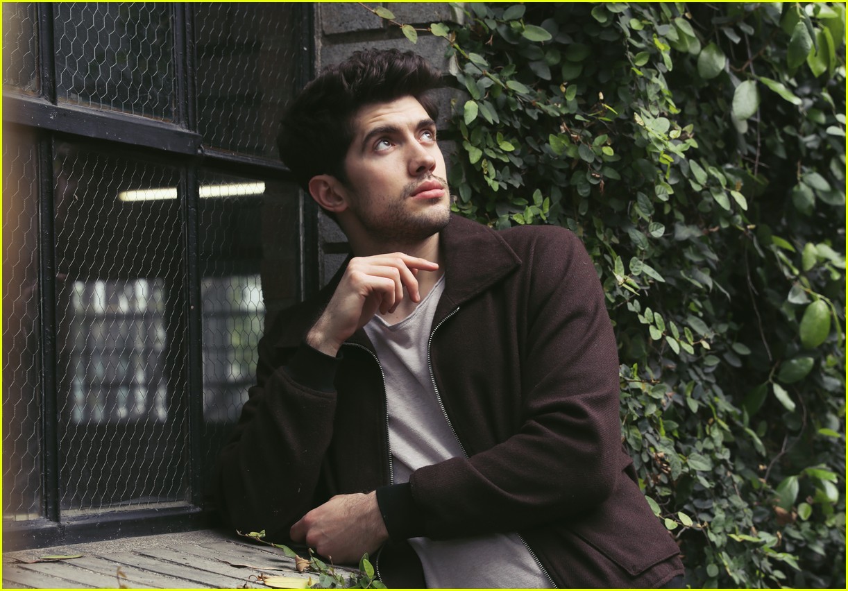 carter jenkins famous in love interview 08