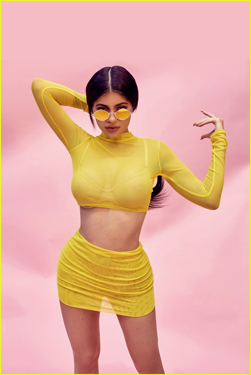 kylie jenner quay sunglasses campaign 01