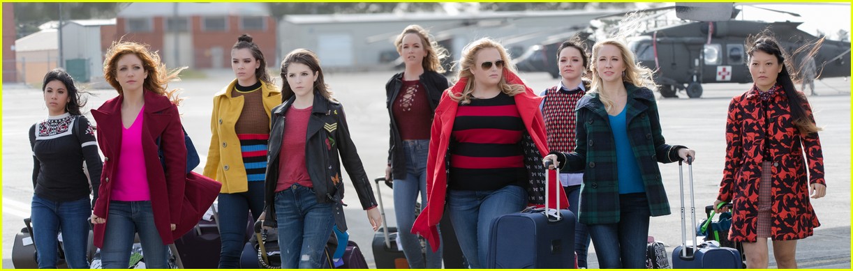 pitch perfect 3 trailer watch the bellas head overseas 03