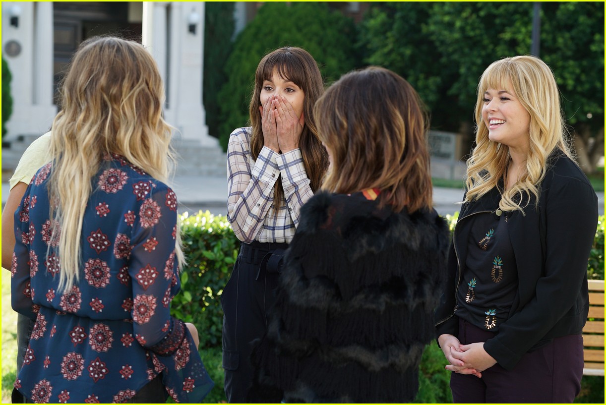 pretty little liars who is ad 04