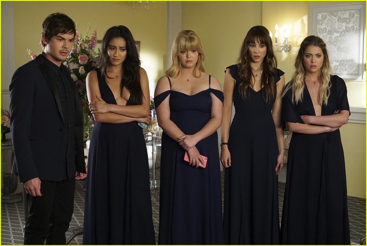 pretty little liars who is ad 08