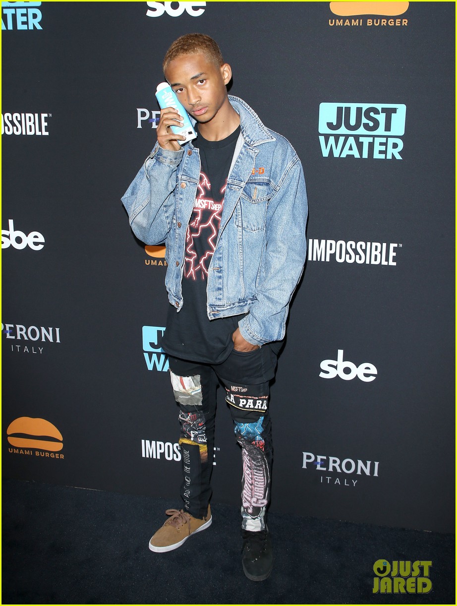 jaden smith gets his umami burger on at remodel party 01