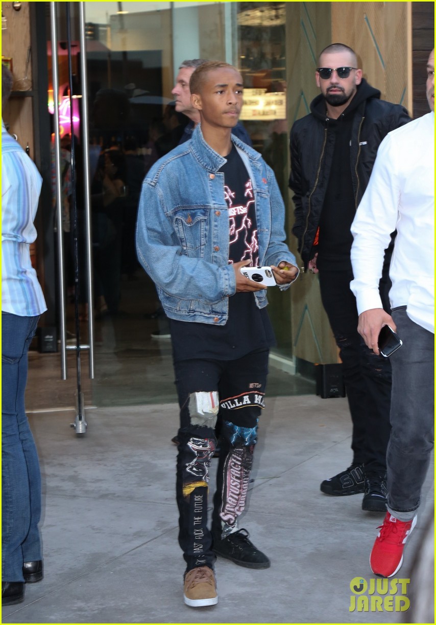 jaden smith gets his umami burger on at remodel party 03