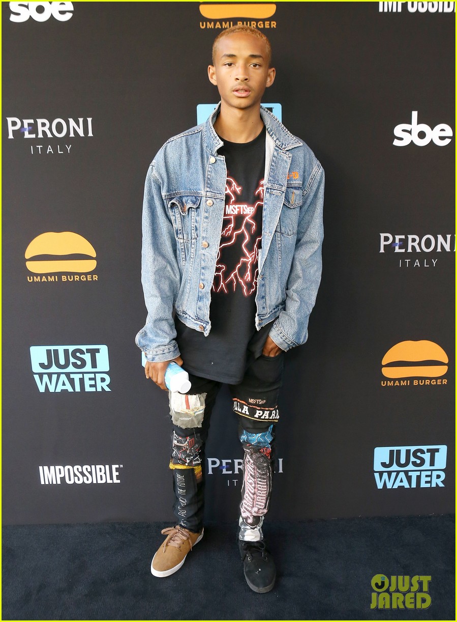 jaden smith gets his umami burger on at remodel party 06