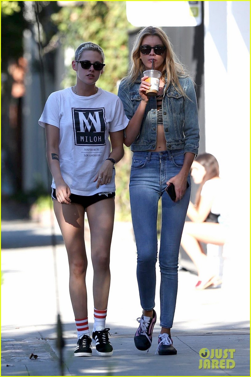 kristen stewart stella maxwell so sweet out and about 01