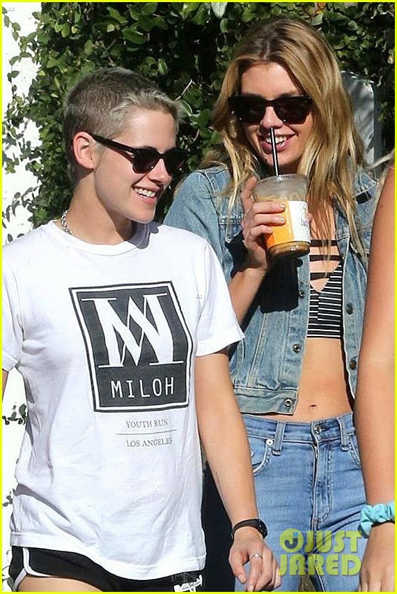 kristen stewart stella maxwell so sweet out and about 02