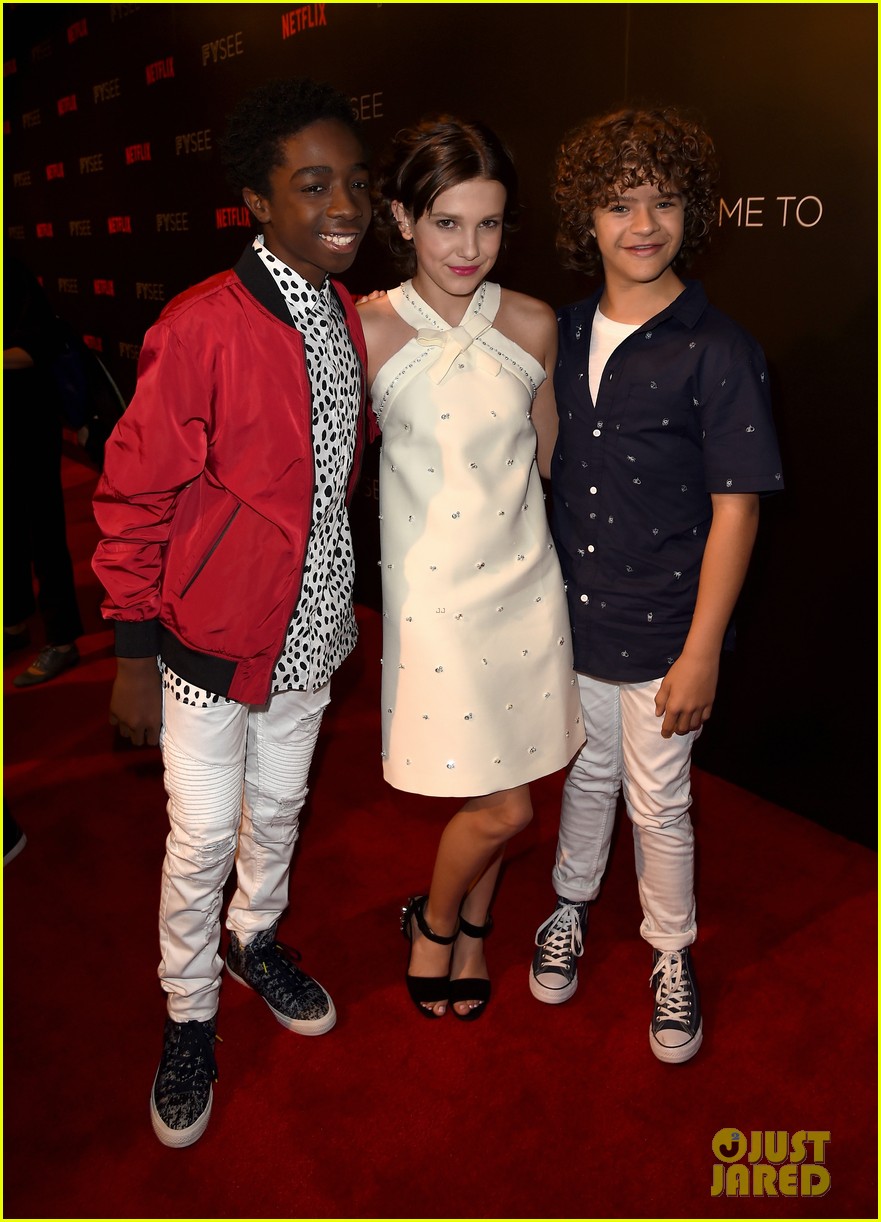 the stranger things cast promote season 2 in beverly hills12