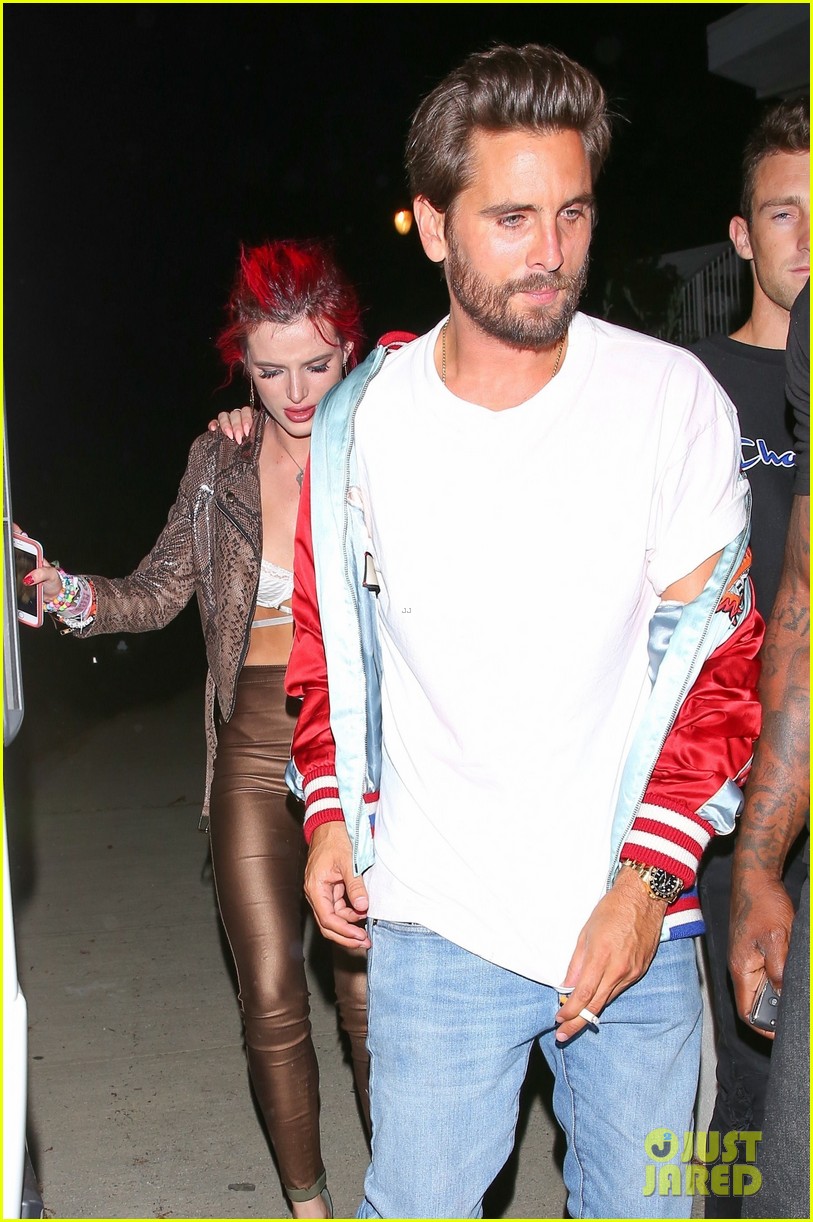bella thorne scott disick hold hands on night at the club 14