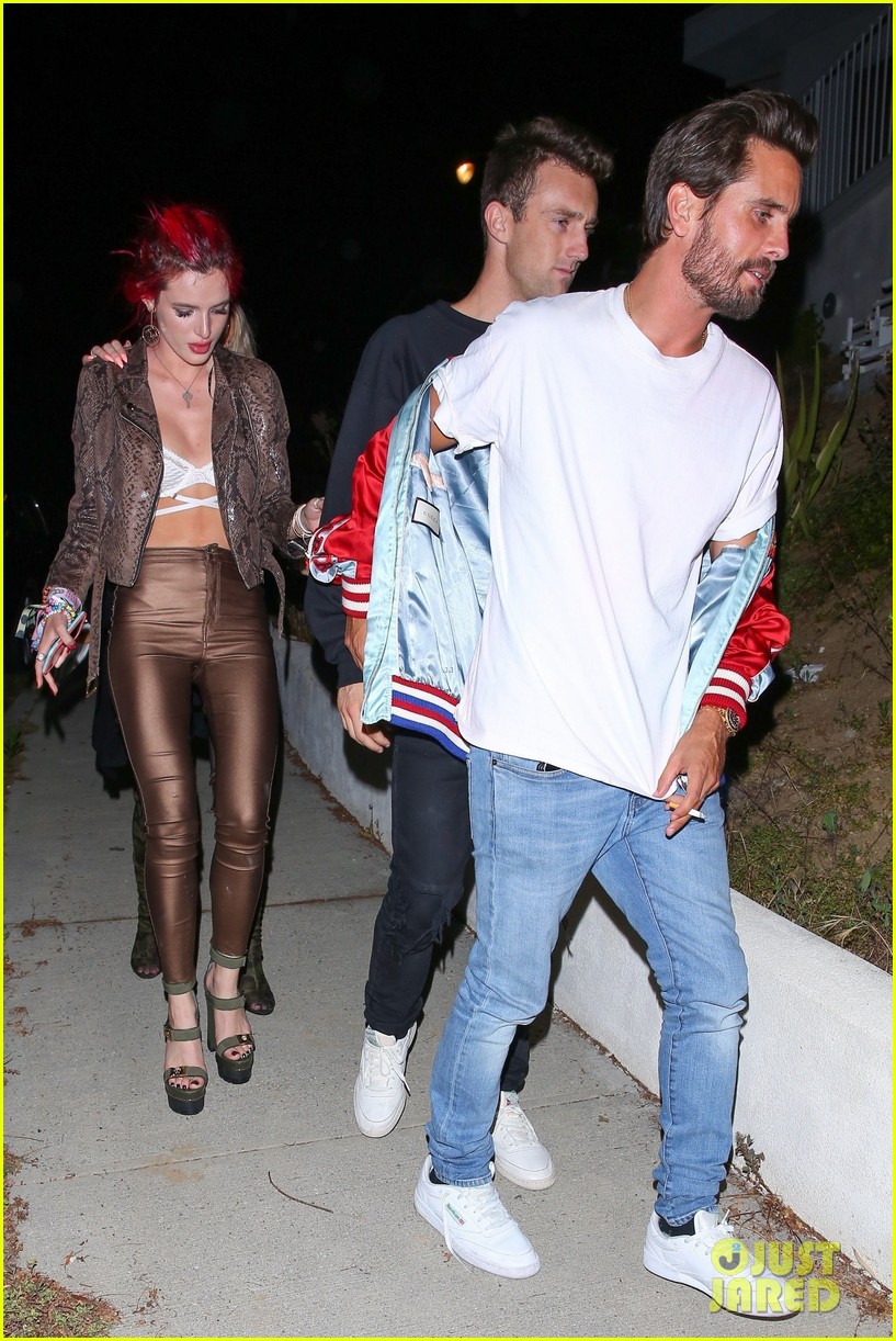 bella thorne scott disick hold hands on night at the club 38