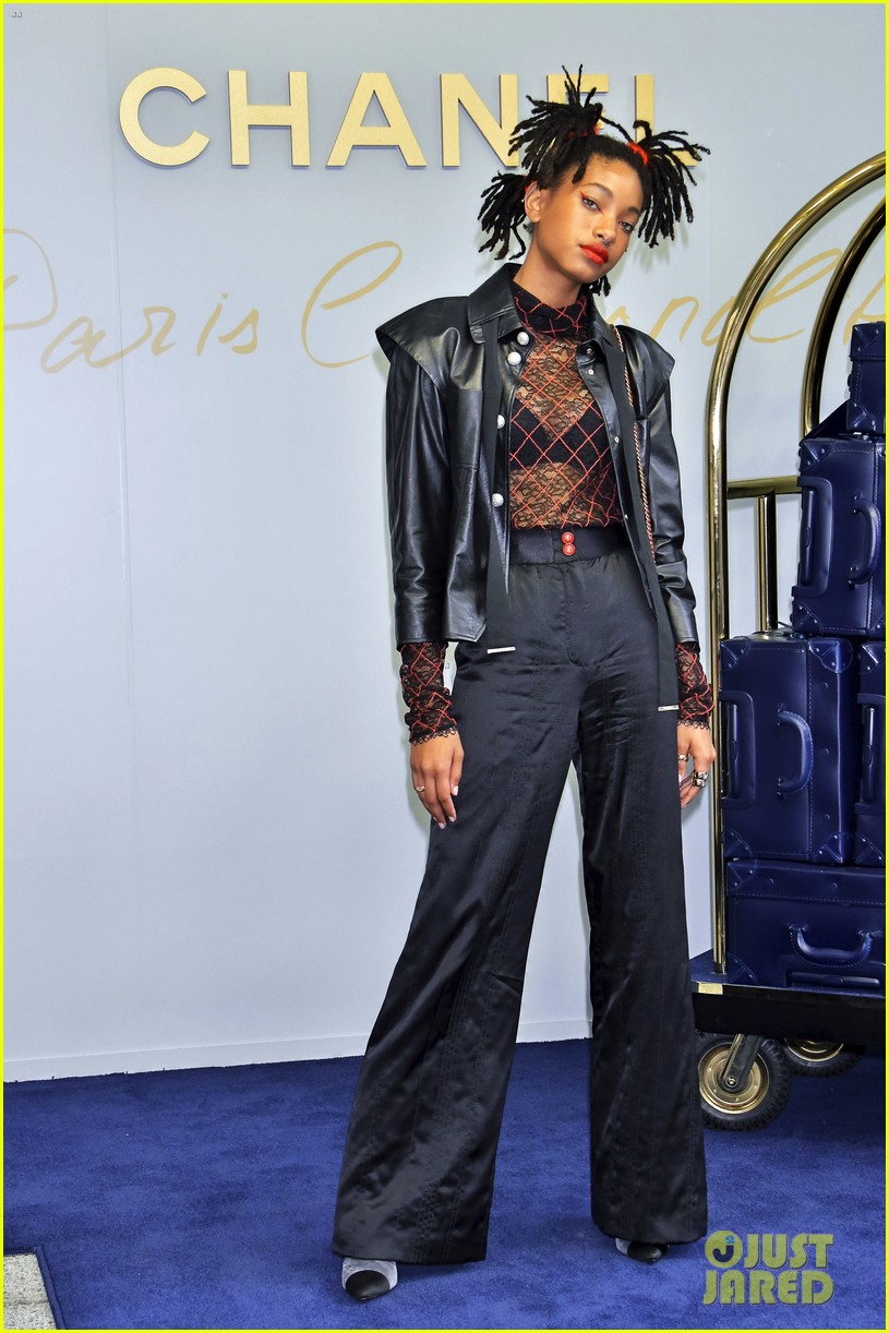 willow smith lily rose chanel tokyo 04