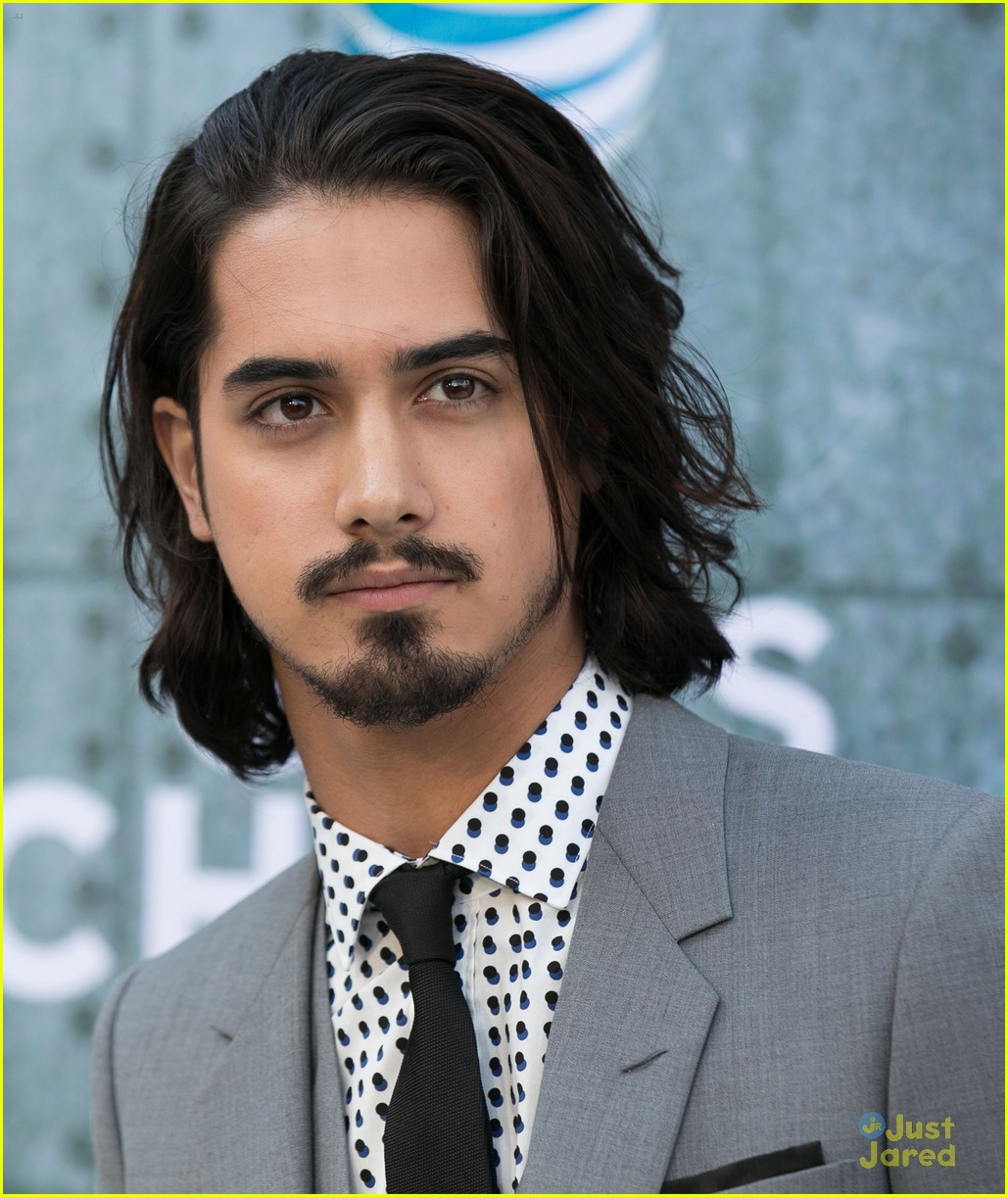 avan jogia auditioned for aladdin movie 03