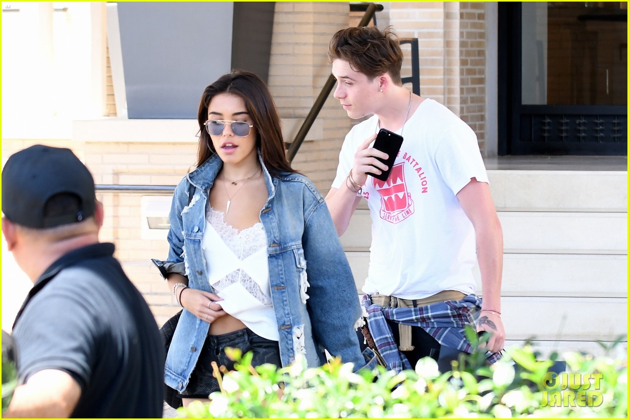 brooklyn beckham shops with madison beer after introducing her to his mom 02