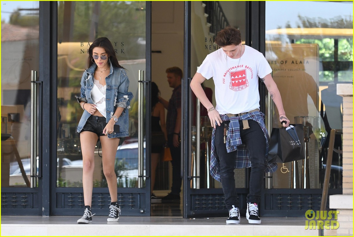 brooklyn beckham shops with madison beer after introducing her to his mom 22