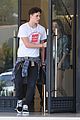 brooklyn beckham shops with madison beer after introducing her to his mom 01
