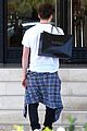 brooklyn beckham shops with madison beer after introducing her to his mom 29
