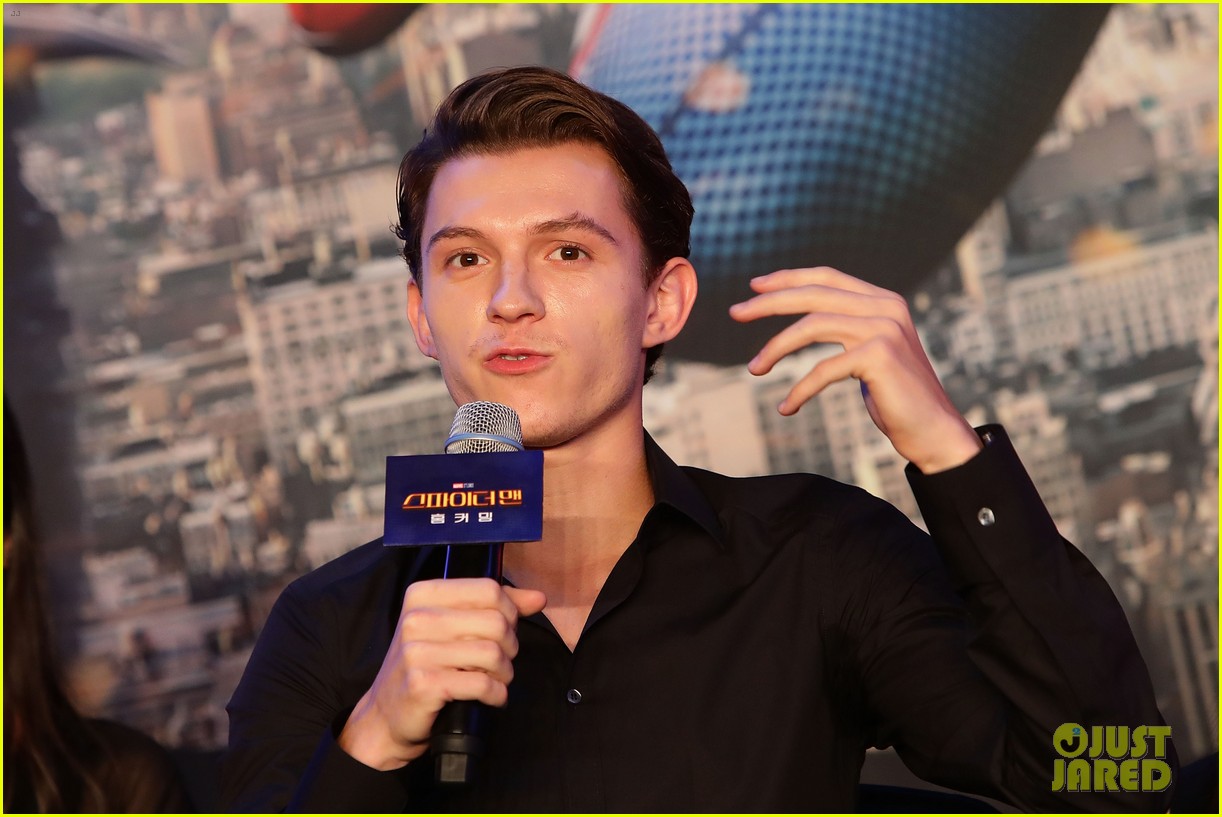 tom holland relive lip sync battle performance 12