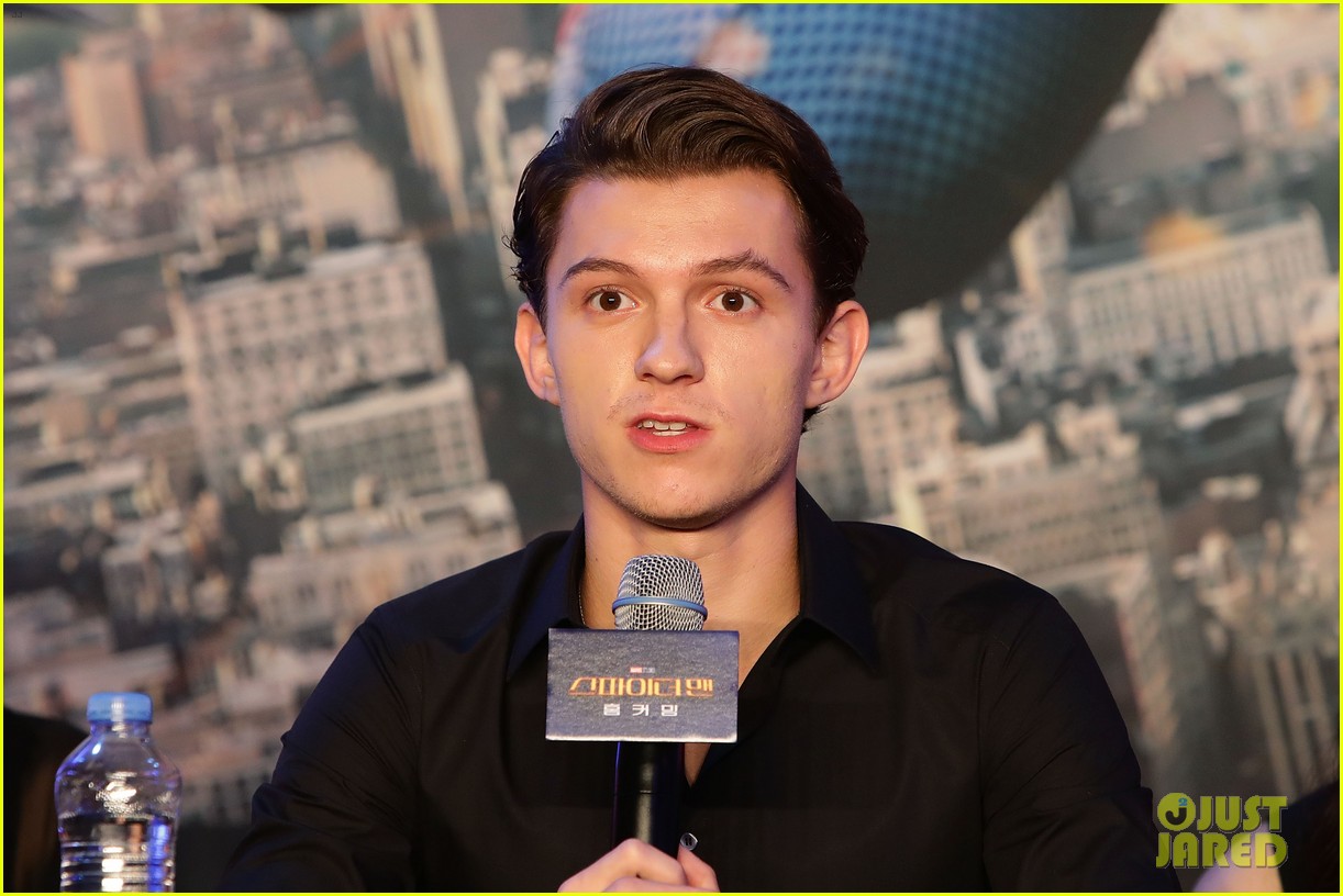 tom holland relive lip sync battle performance 13