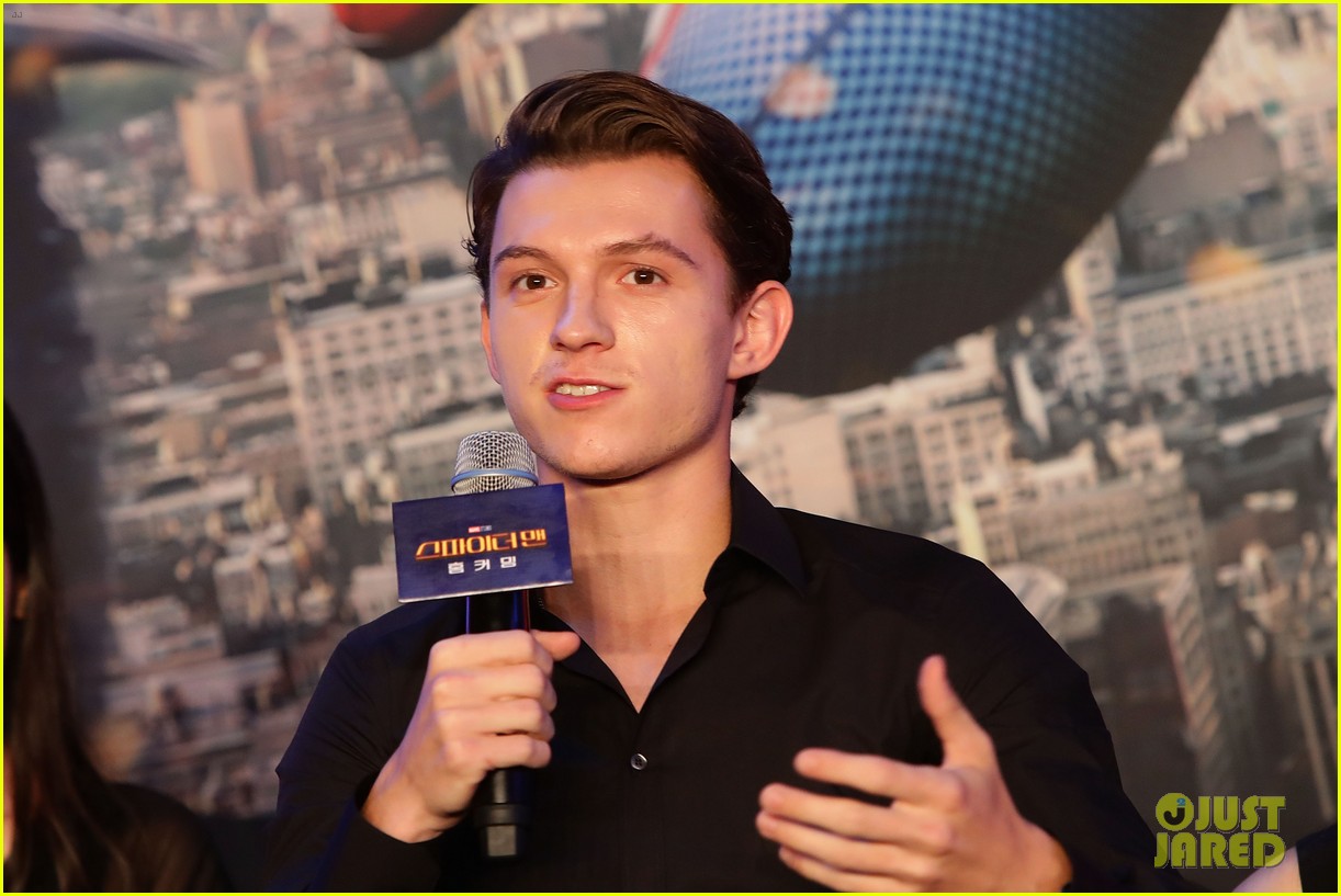 tom holland relive lip sync battle performance 20