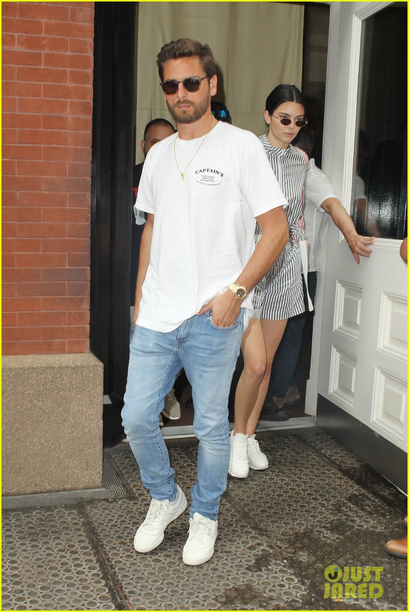 kendall jenner and scott disick team up for panorama music festival 06