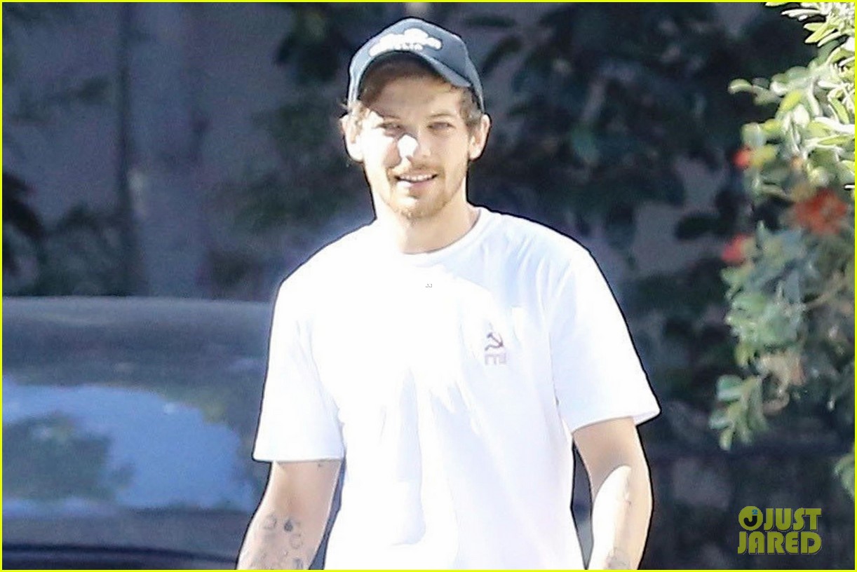 louis tomlinson spends july fourth in los angeles 02