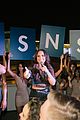 demi lovato gets support nina dobrev and glen powell at house party tour in vegas 07