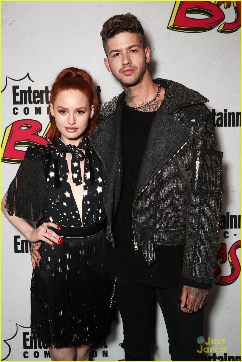 madelaine petsch dishes cheryl mean sdcc parties 11