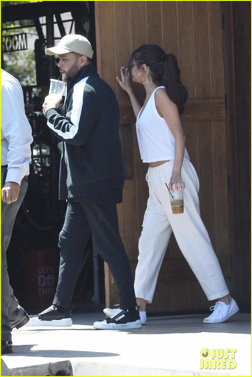 selena gomez the weeknd couple up for post birthday lunch 03