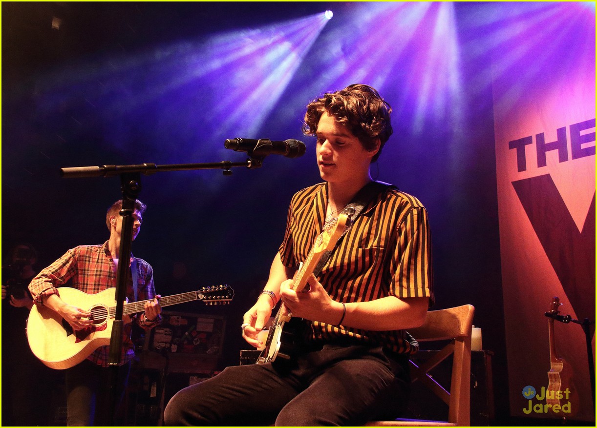 the vamps o2 gig first song ever brad simpson 16
