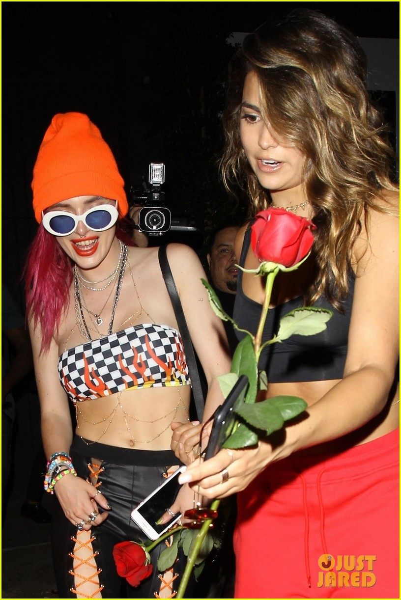 bella thorne shows off toned abs at after party 06