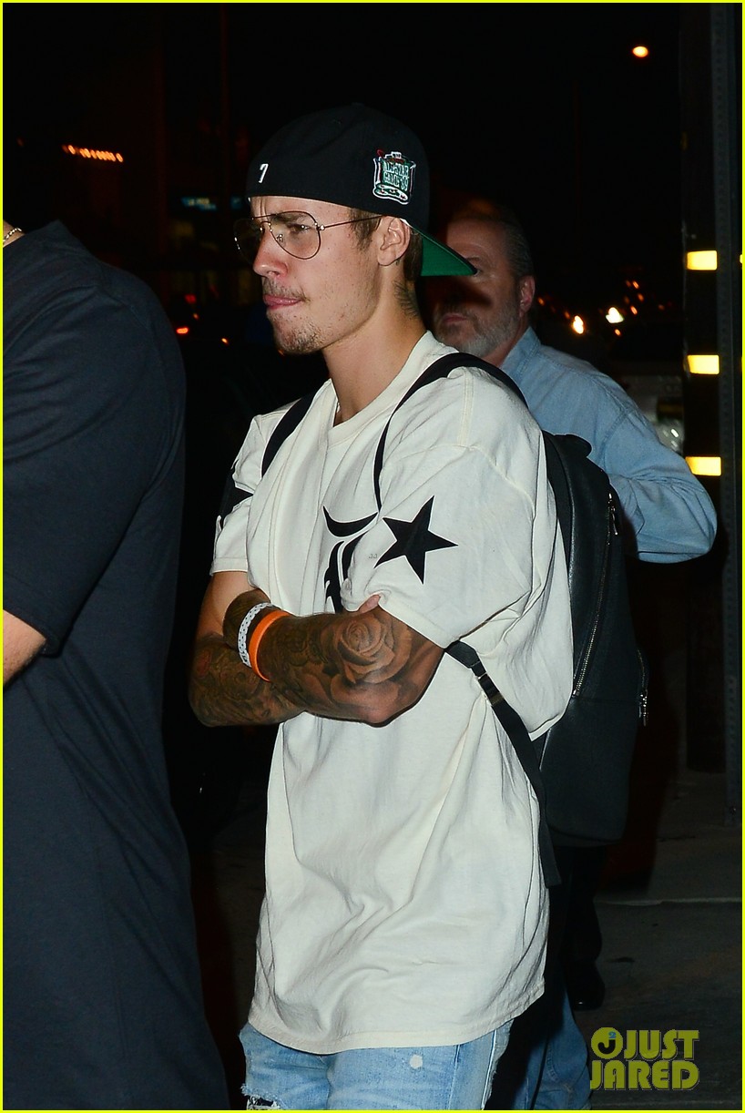 justin bieber attends the launch event for his new t shirt collection 07