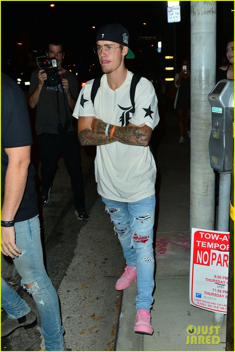 justin bieber attends the launch event for his new t shirt collection 11