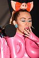 miley cyrus promises to be good at vmas 2017 21