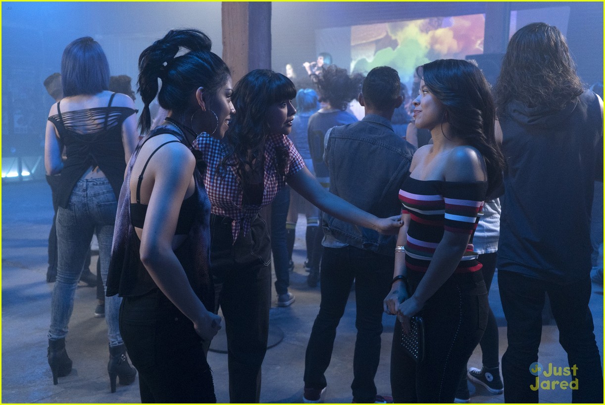 the fosters crash party telling stills 14