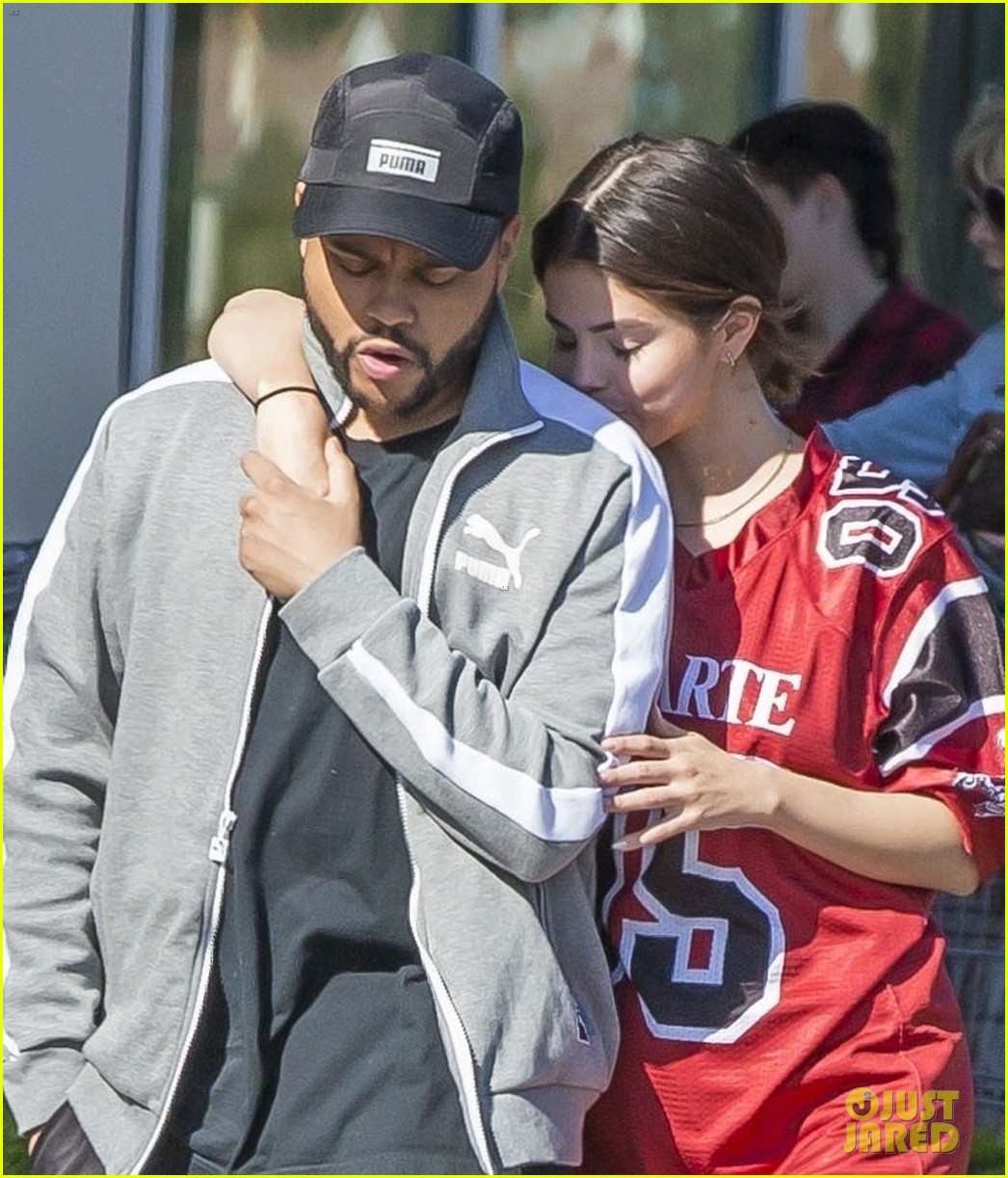 selena gomez nuzzles up to the weeknd 04