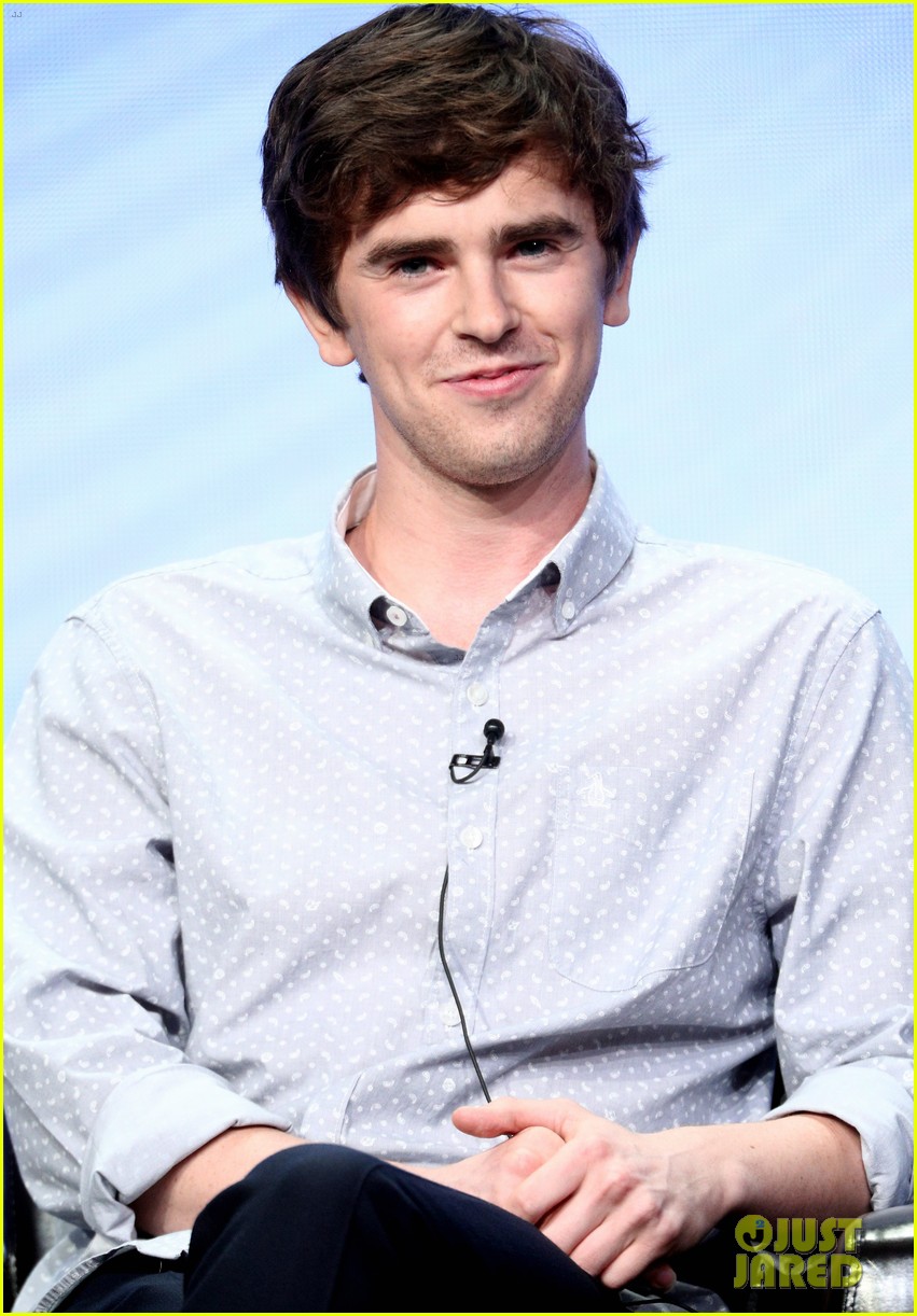 freddie highmore good doctor character not representative of autism 09