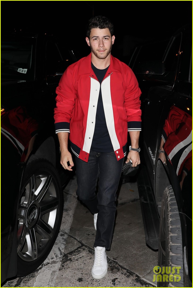 nick jonas good red hot at dinner in weho 01