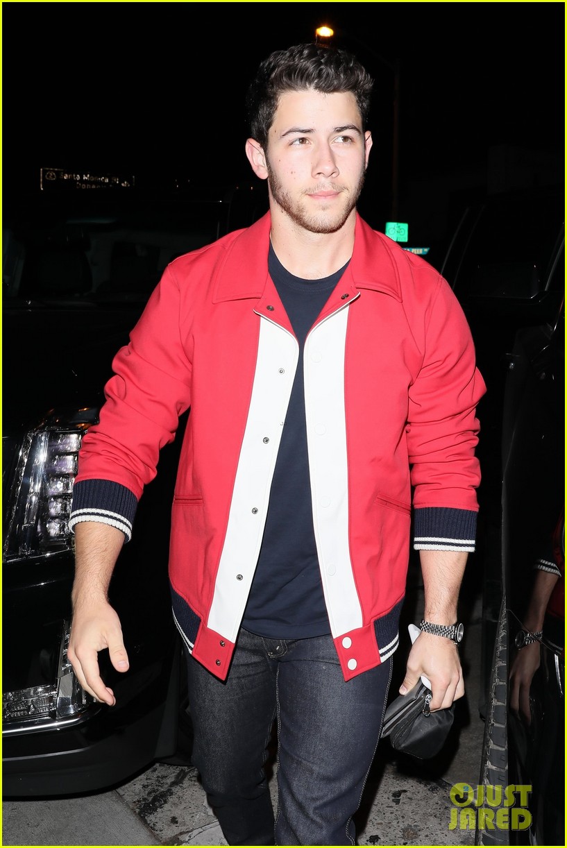nick jonas good red hot at dinner in weho 04