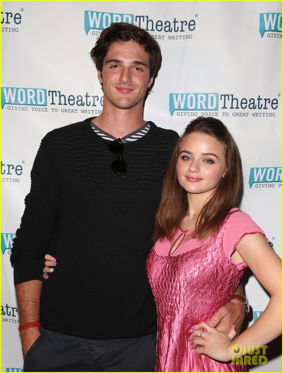 bellamy young darren criss joey king attend wordtheatres in the cosmos event 05