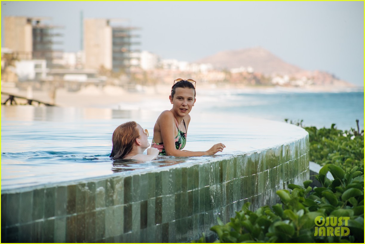 millie bobby brown vacations in cabo 12
