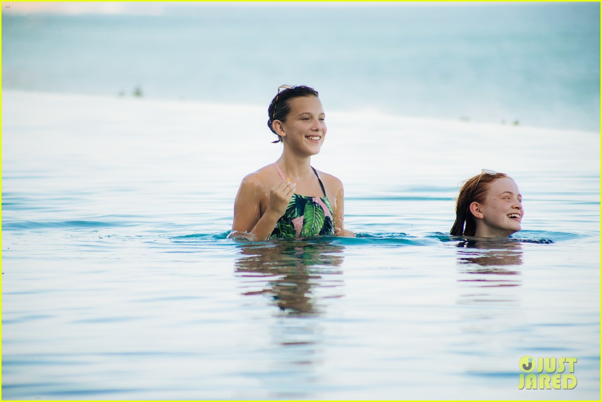 millie bobby brown vacations in cabo 13
