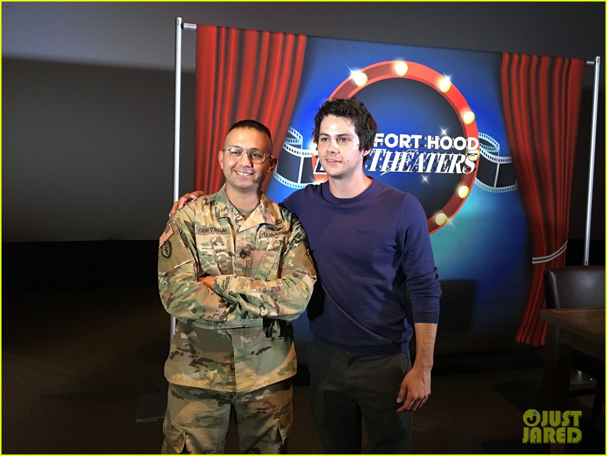 dylan attends american assassin screening at texas army base 03