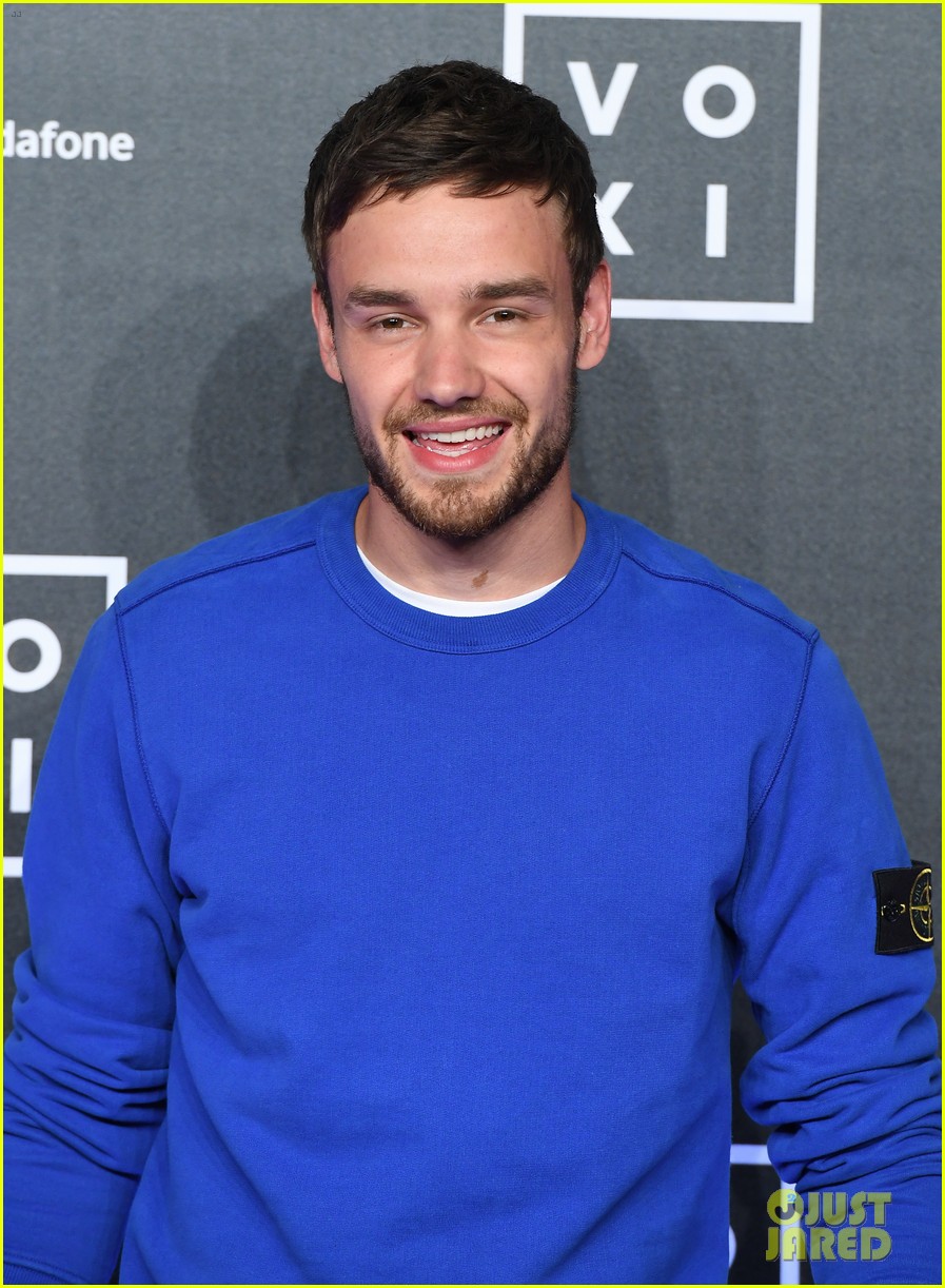 liam payne hits the stage to perform at voxi event in london 01