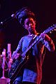 willow smith gets support from brother jaden at girl cult festival 07