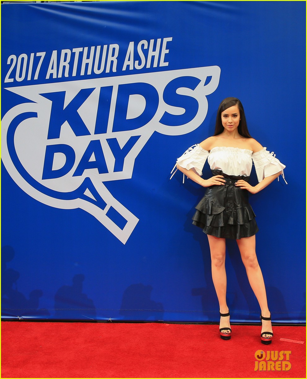 sofia carson hosting arthur ashe kids day 06