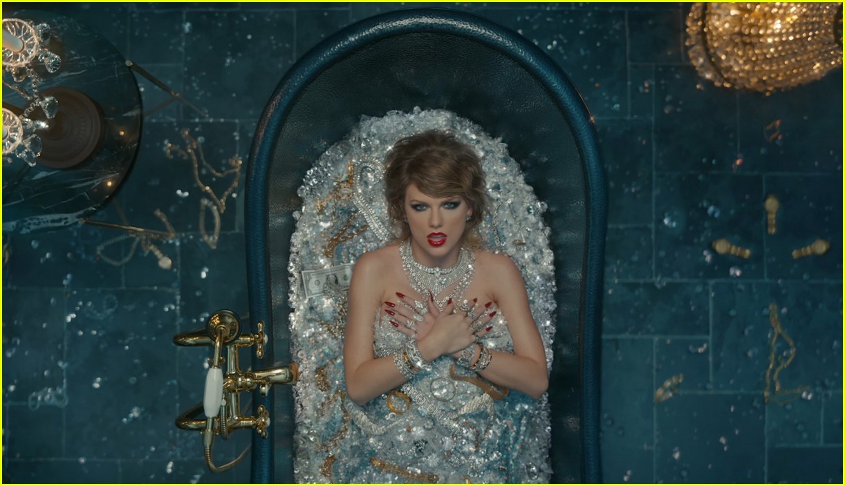 taylor swift look what you made me do video stills 09
