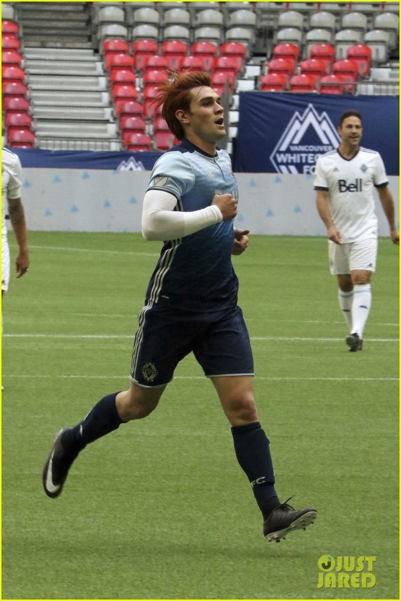 kj apa and charles melton play in childrens hospital charity soccer match 05