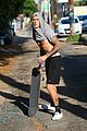 justin bieber shirtless skateboarding 31