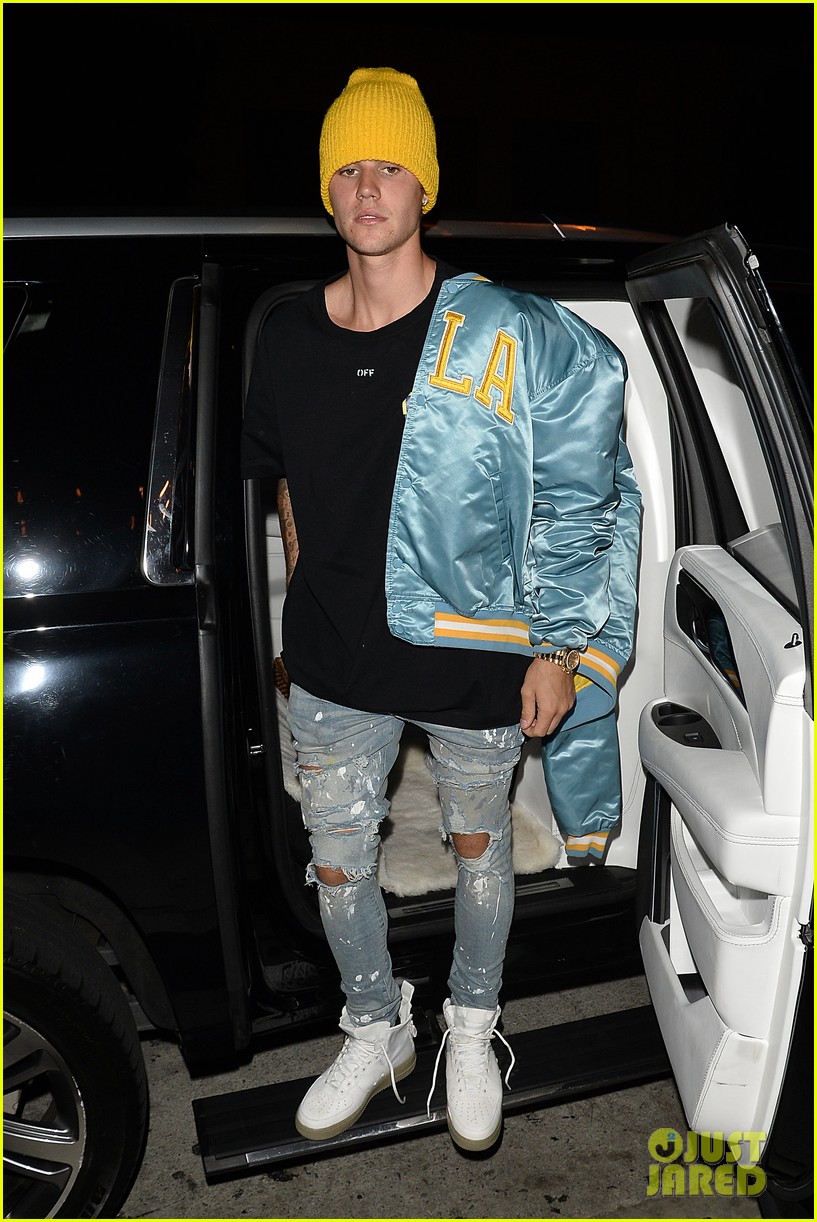 justin bieber reps his blue and gold ucla pride at dinner 09